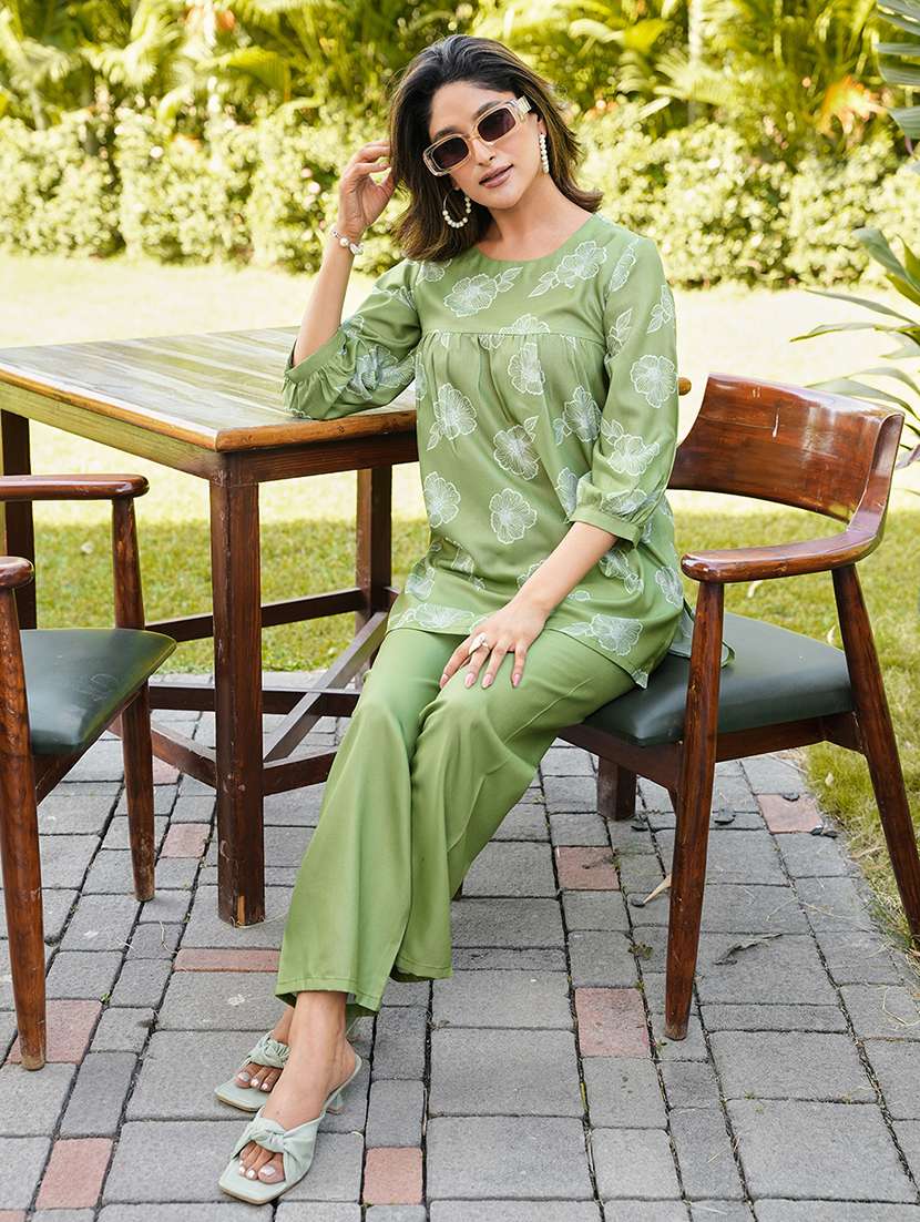 women printed three quarter sleeve ethnic co-ord set - 22562981 -  Standard Image - 3