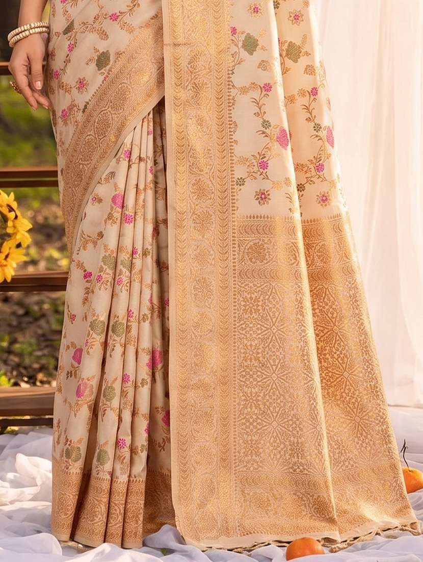 women self design banarasi saree with blouse - 22564961 -  Standard Image - 3