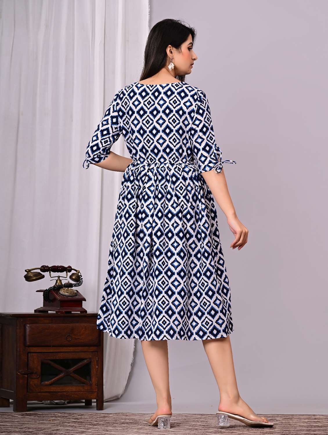Women Printed Three Quarter Sleeves A-line Dress - 22565277 -  Standard Image - 3