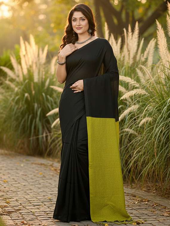 women solid handloom saree