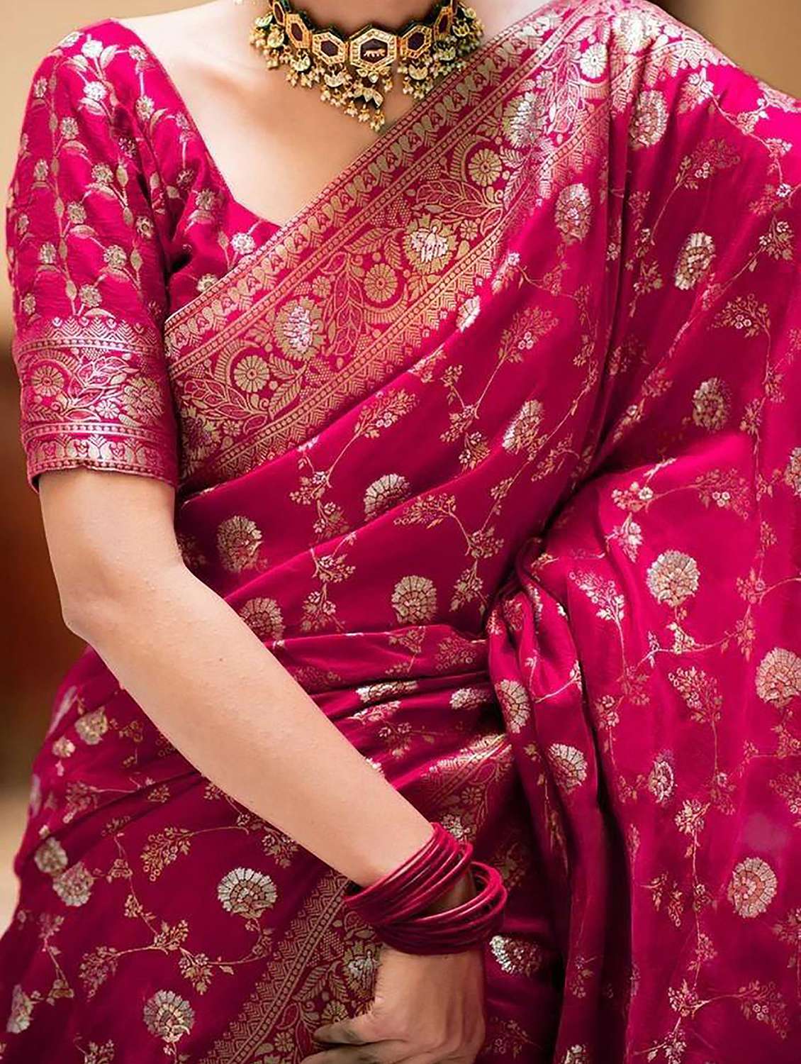 women self design banarasi saree with blouse - 22565996 -  Standard Image - 5