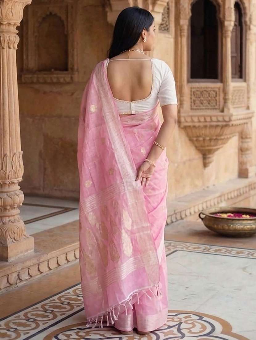 women self design handloom saree with blouse - 22566073 -  Standard Image - 3