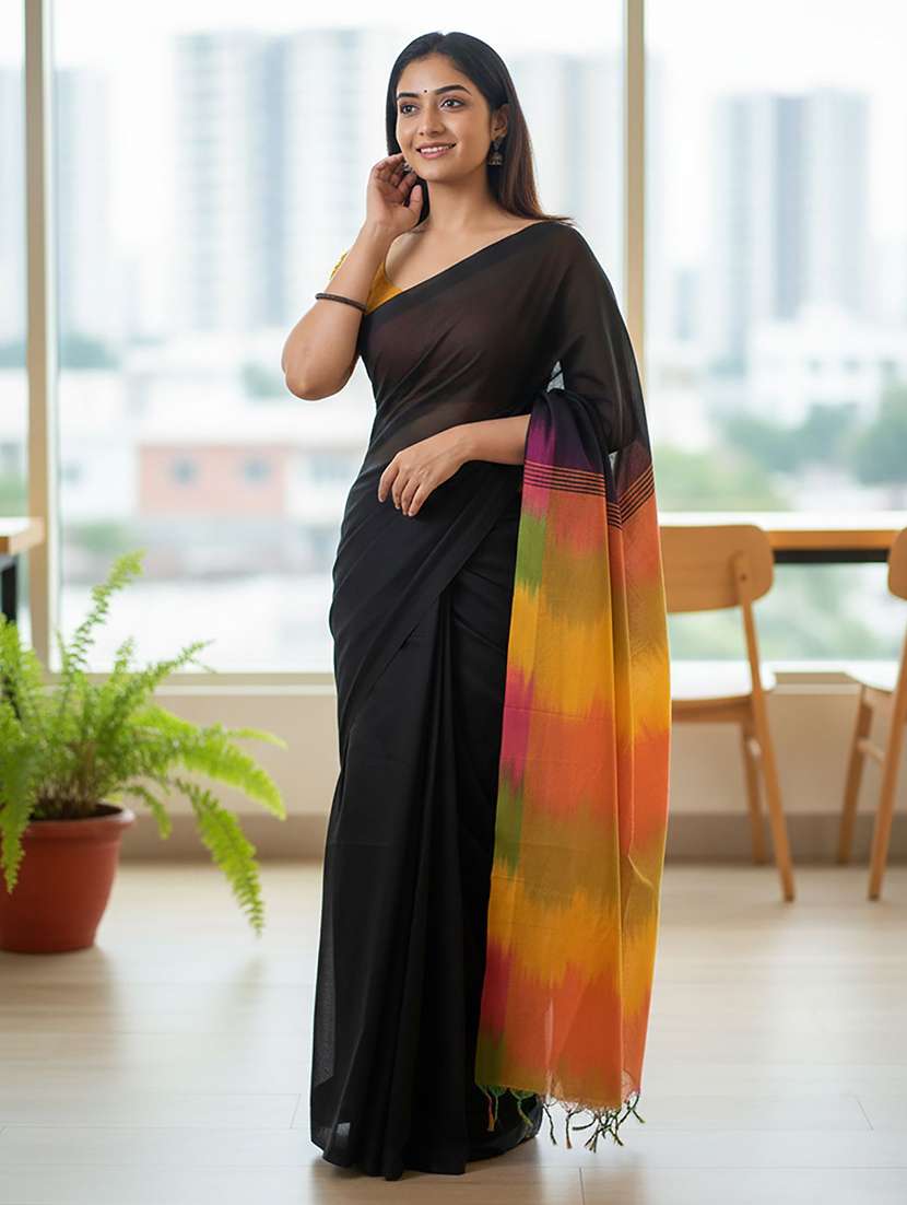 women solid handloom saree with blouse