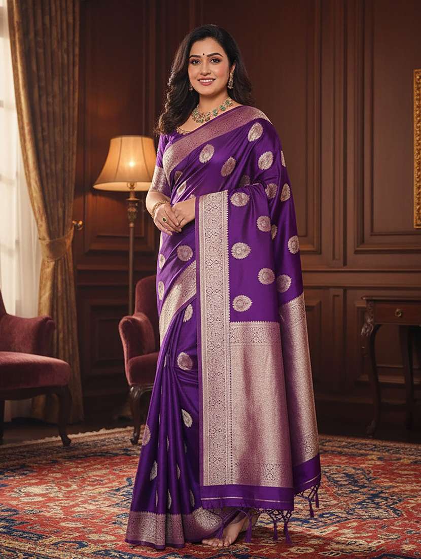 women self design banarasi saree