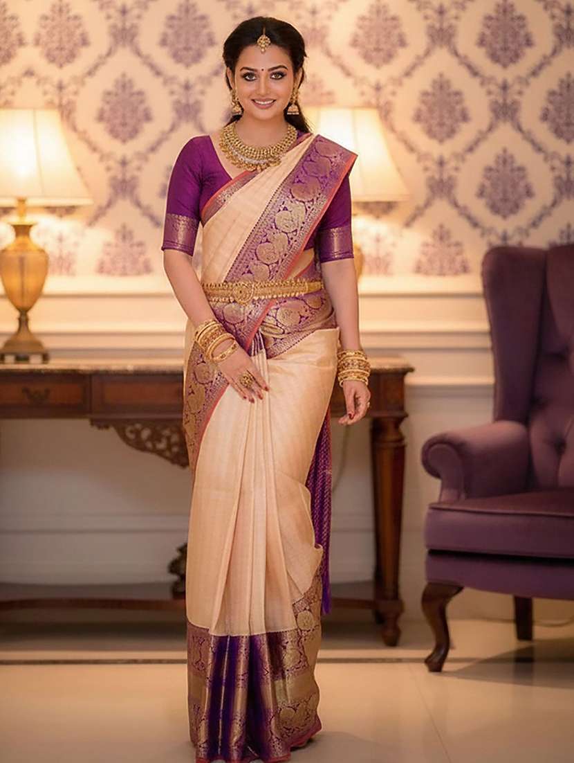 women self design kanjivaram saree