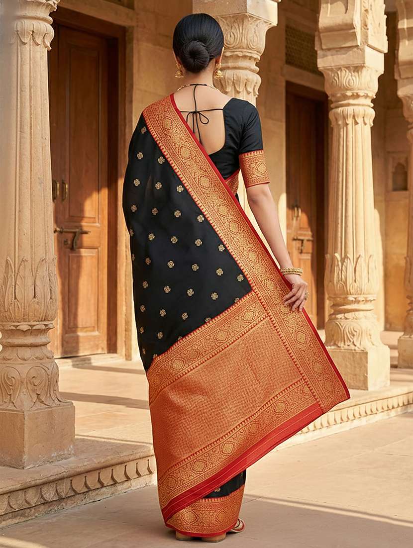 Women Self Design Banarasi Saree With Blouse - 22566434 -  Standard Image - 3