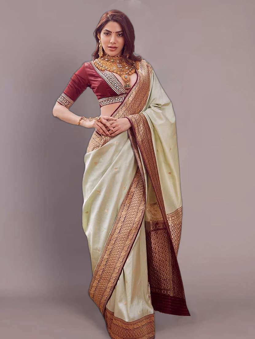 women self design banarasi saree