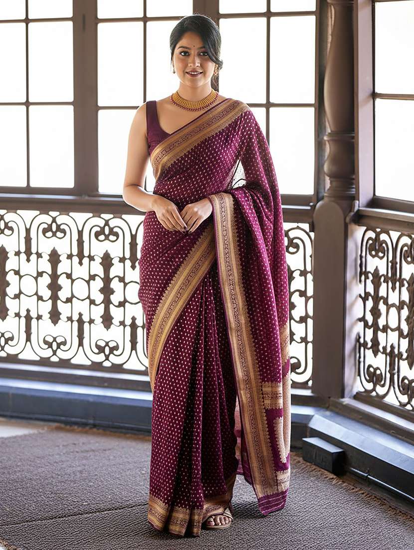 women self design banarasi saree with blouse