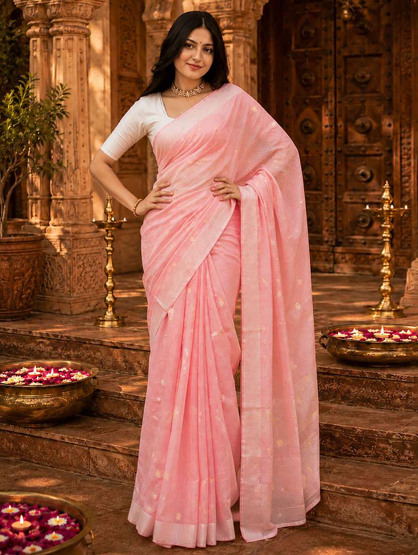 women self design handloom saree with blouse