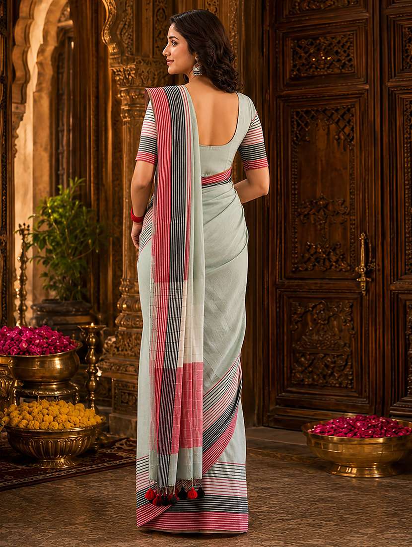 women striped handloom saree with blouse - 22566834 -  Standard Image - 3