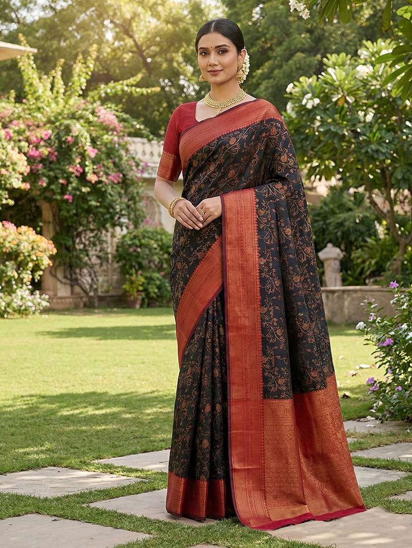 women self design banarasi saree with blouse