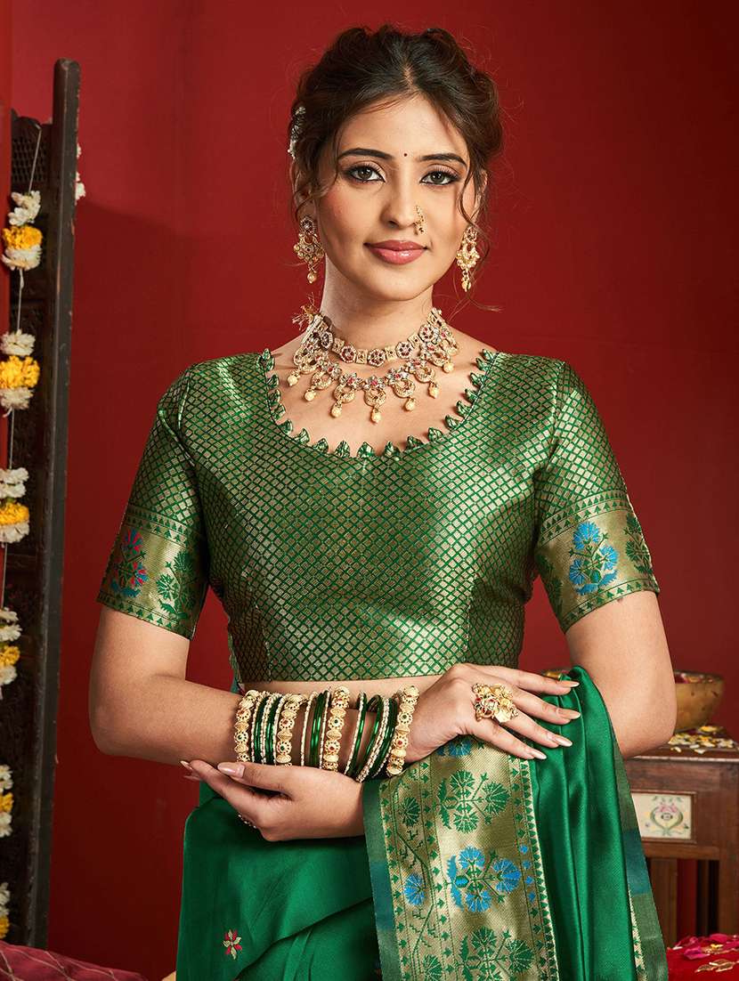 women self design paithani saree with blouse - 22566925 -  Standard Image - 5