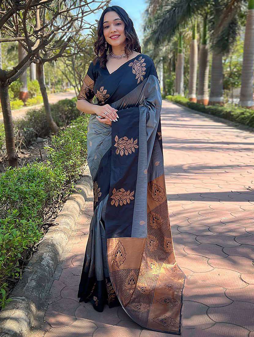 women self design banarasi saree with blouse