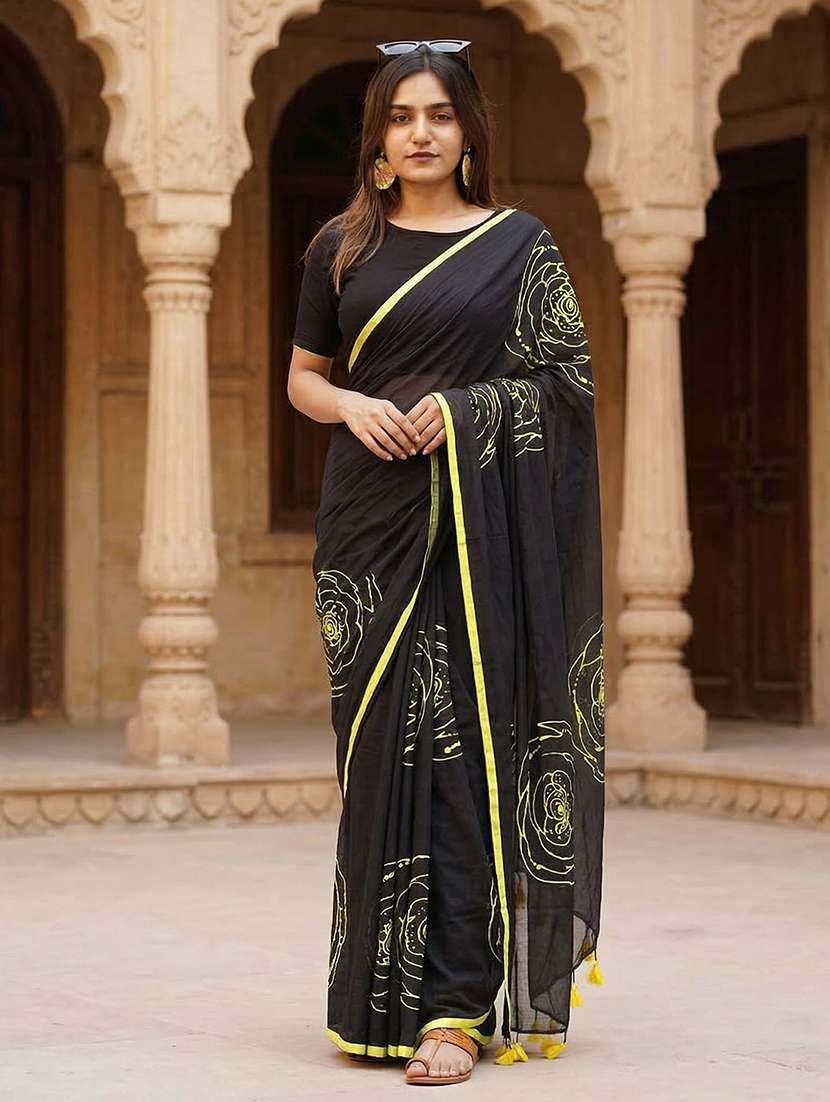 women printed casual wear saree