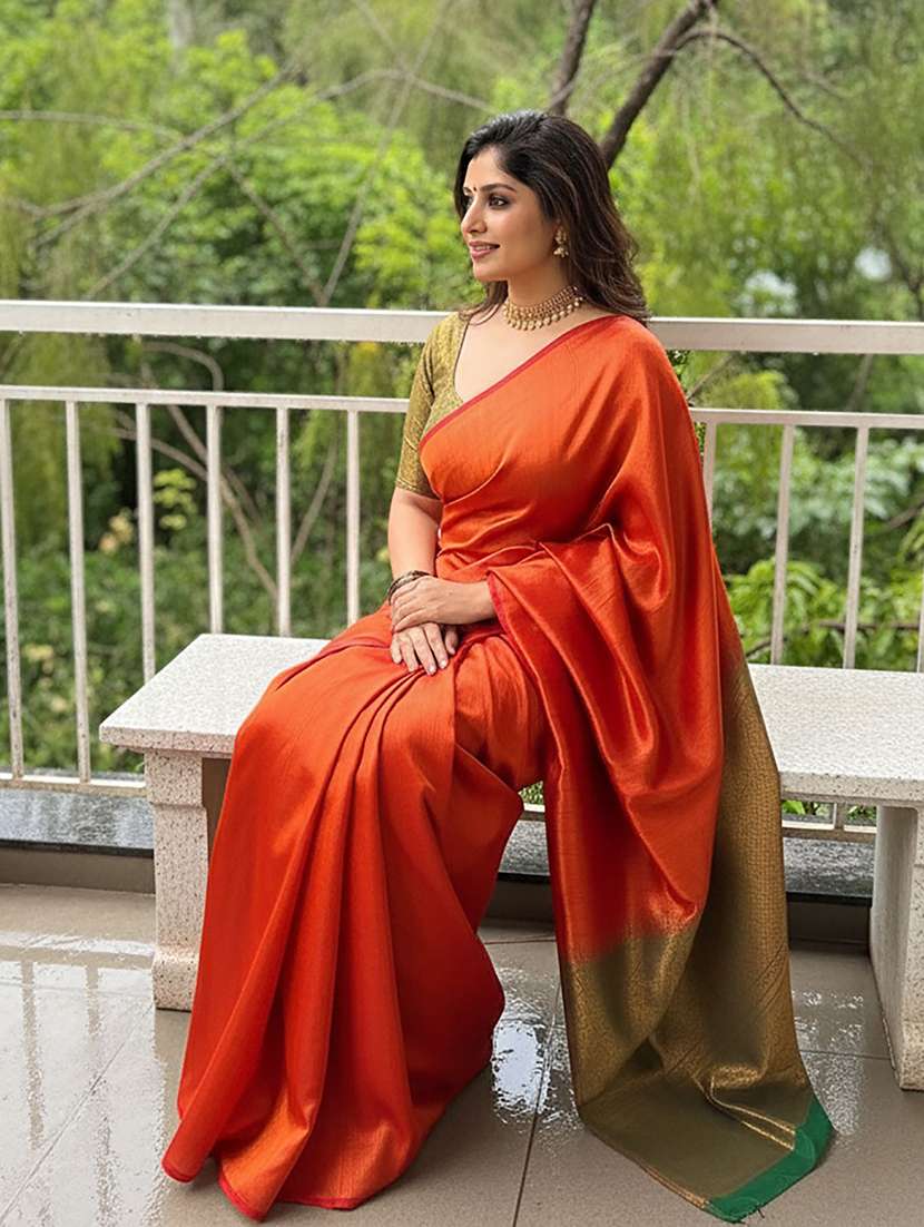 women self design banarasi saree with blouse - 22567151 -  Standard Image - 3