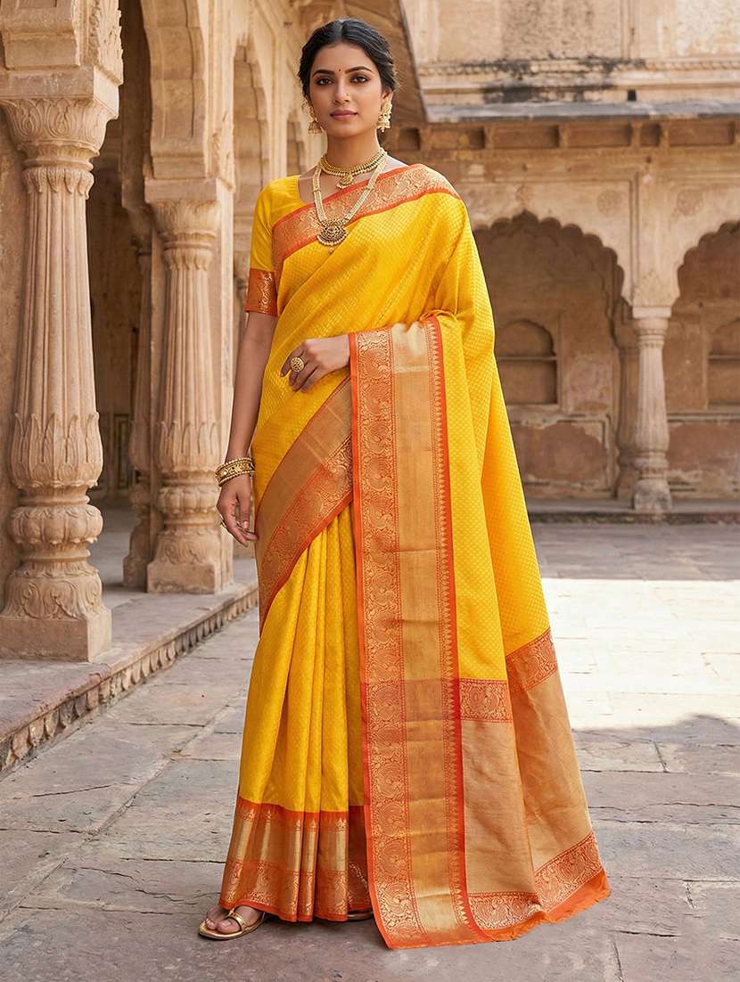 women self design banarasi saree with blouse