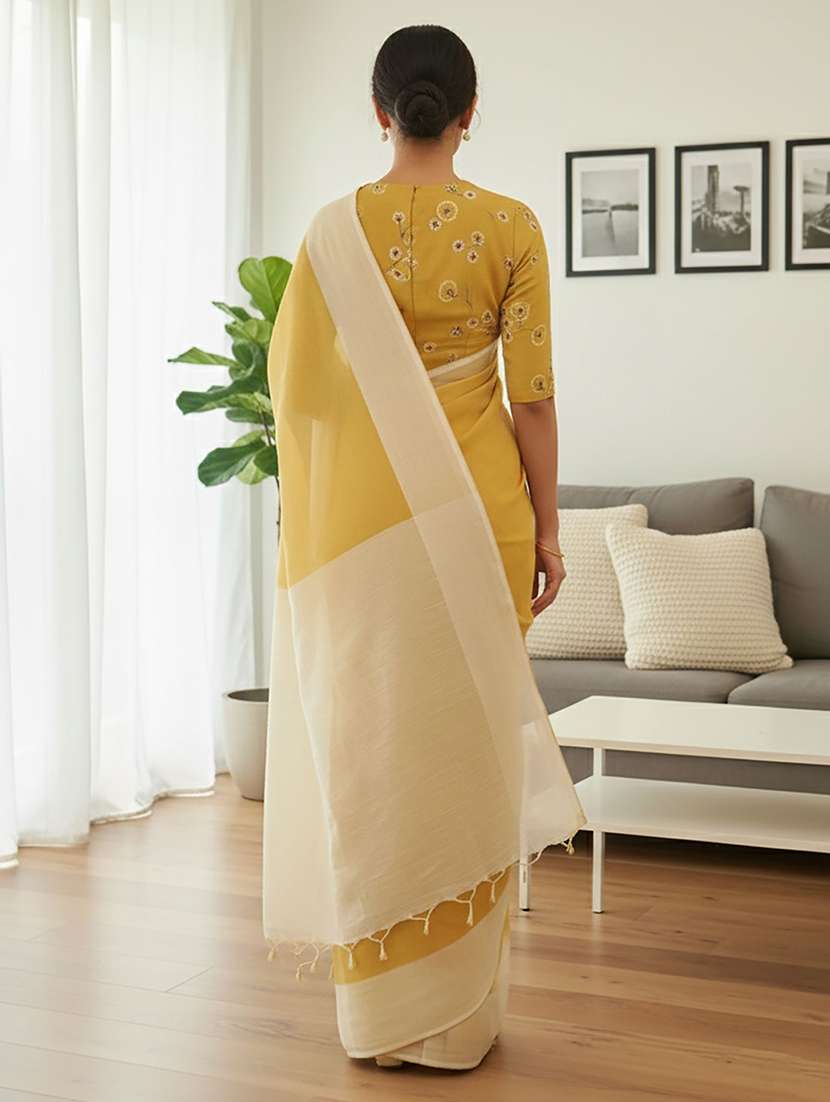 women solid with bordered saree with blouse - 22567253 -  Standard Image - 3