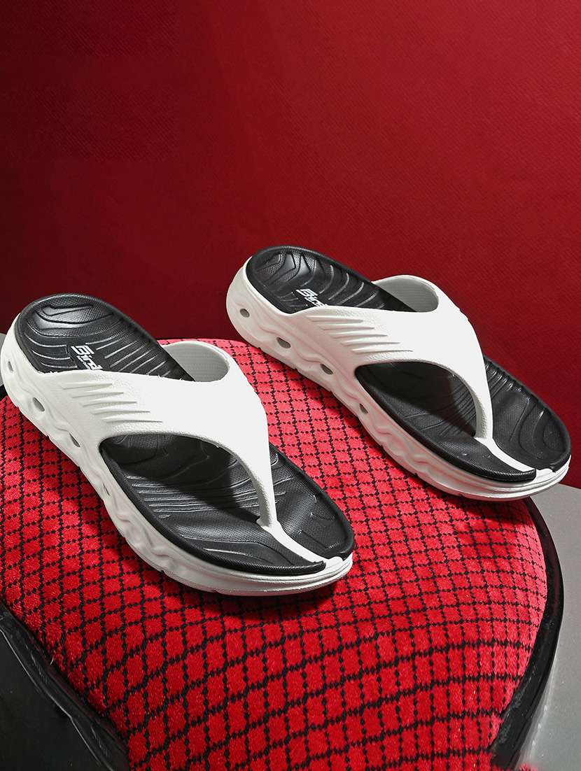 women solid toe separator slippers