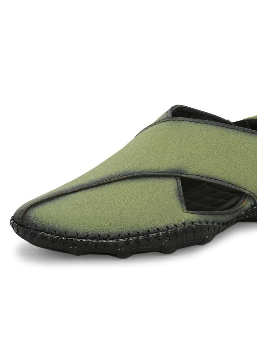 Men Solid Slip On Sandal - 22567299 -  Standard Image - 3