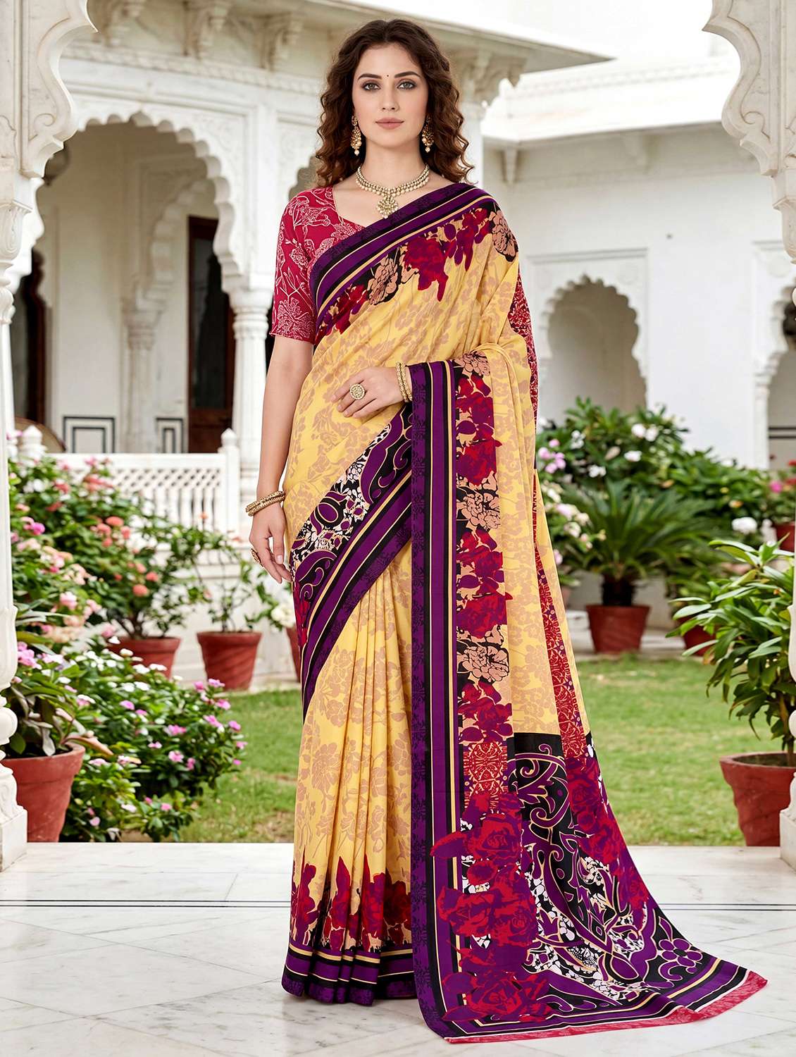 women printed casual wear saree with blouse