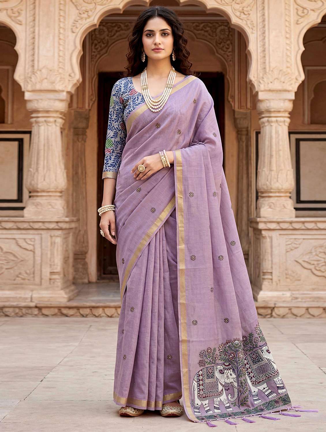 women printed casual wear saree with blouse