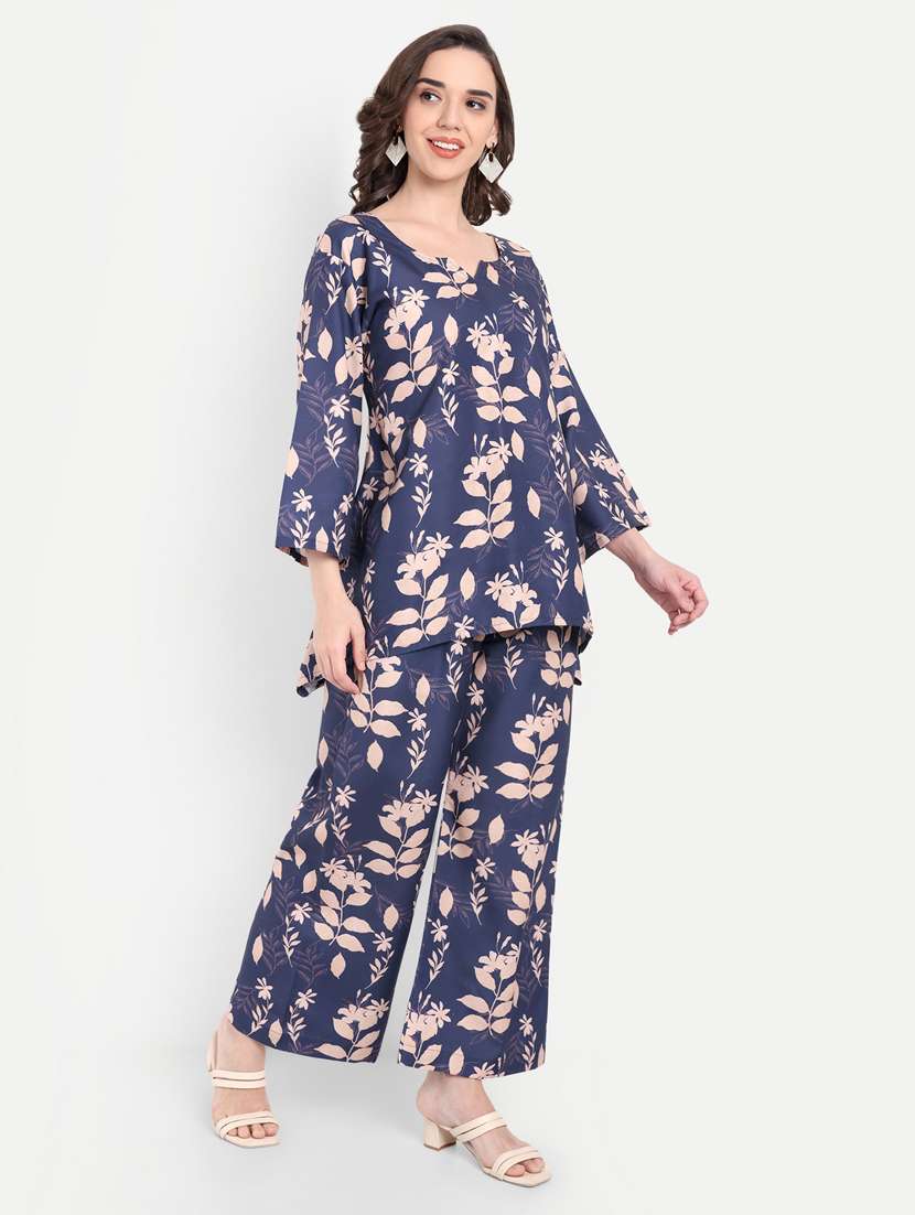 Women Printed Three Quarter Sleeves Ethnic Co-ord Set - 22567538 -  Standard Image - 3