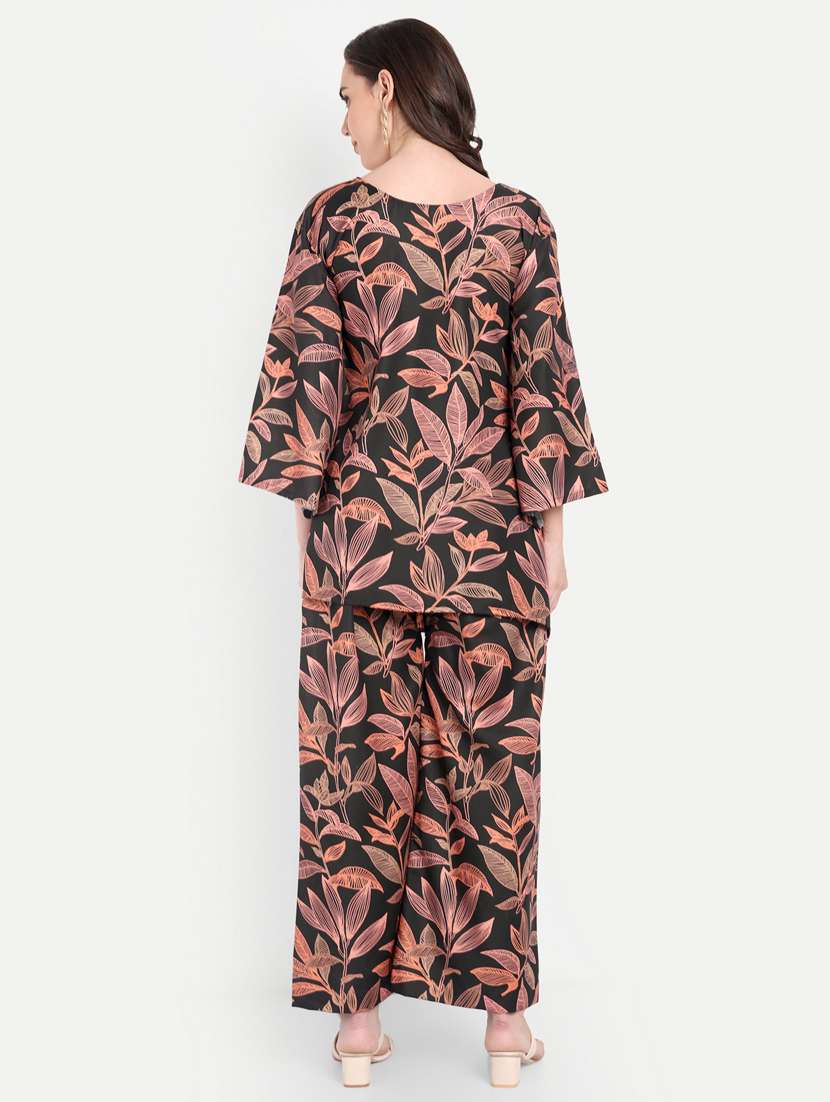 Women Printed Three Quarter Sleeves Ethnic Co-ord Set - 22567540 -  Standard Image - 5