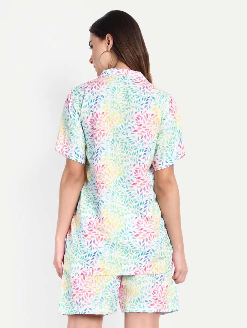 women printed short sleeves shirt and shorts set - 22567572 -  Standard Image - 3