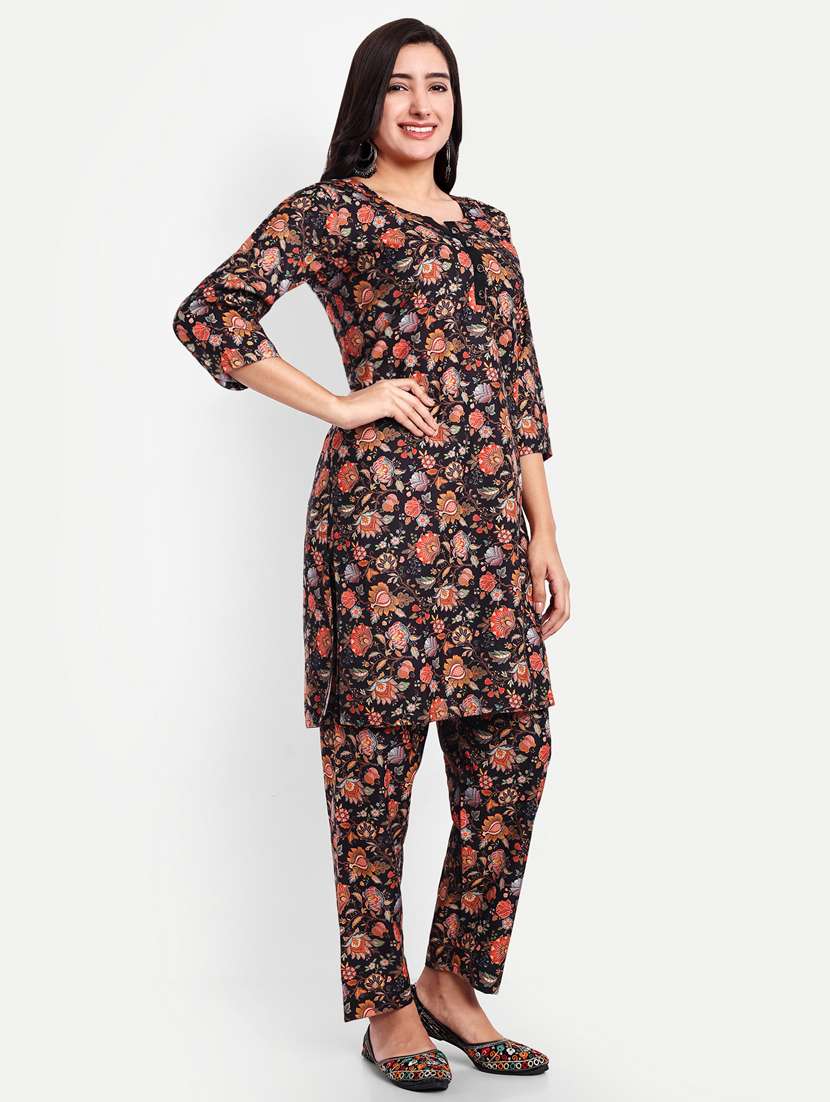 Women Printed Three Quarter Sleeves Ethnic Co-ord Set - 22567603 -  Standard Image - 3