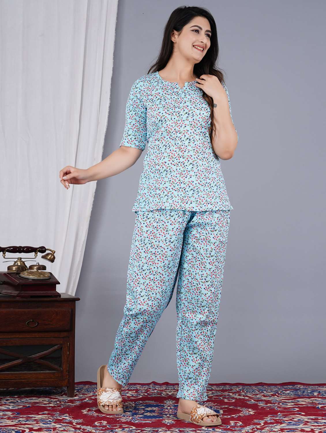 women printed short sleeves top and pyjama set