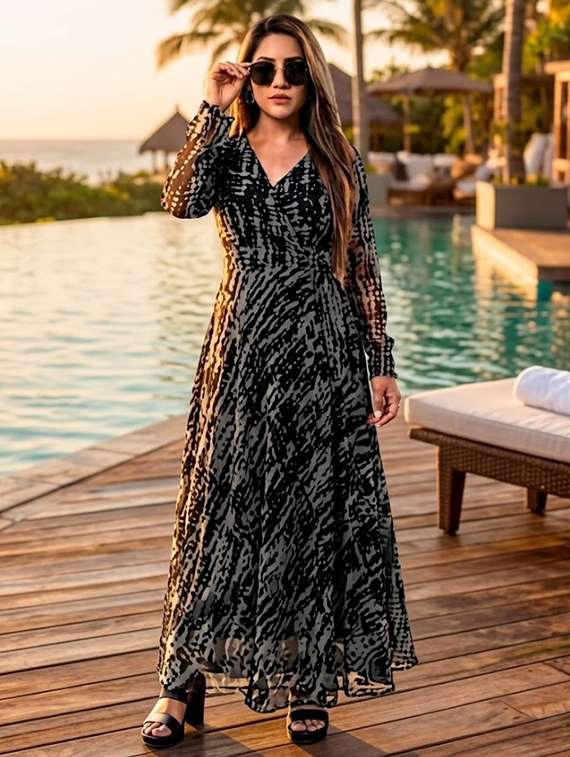 women printed long sleeves fit and flare dress