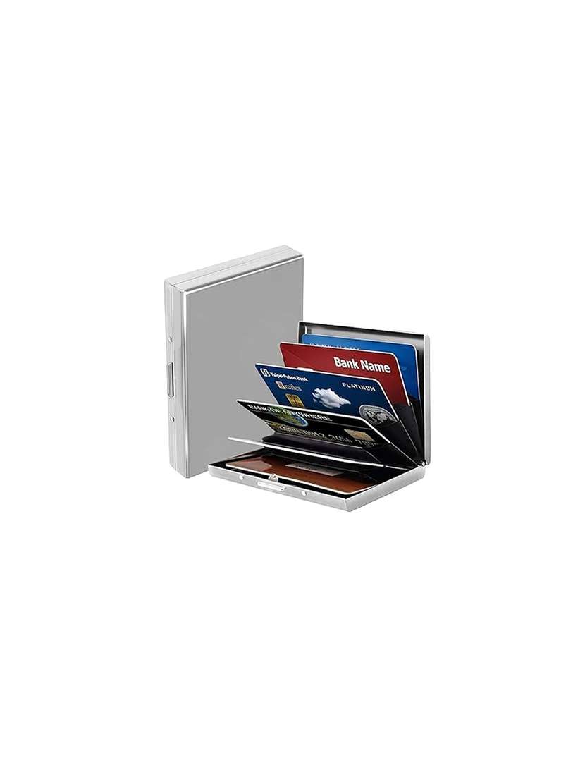 silver metal card holder wallet with magnetic closure - 22567726 -  Standard Image - 3