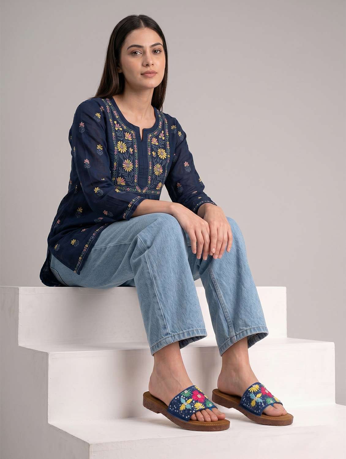 women embroidered toe separator flats - 22567788 -  Standard Image - 5