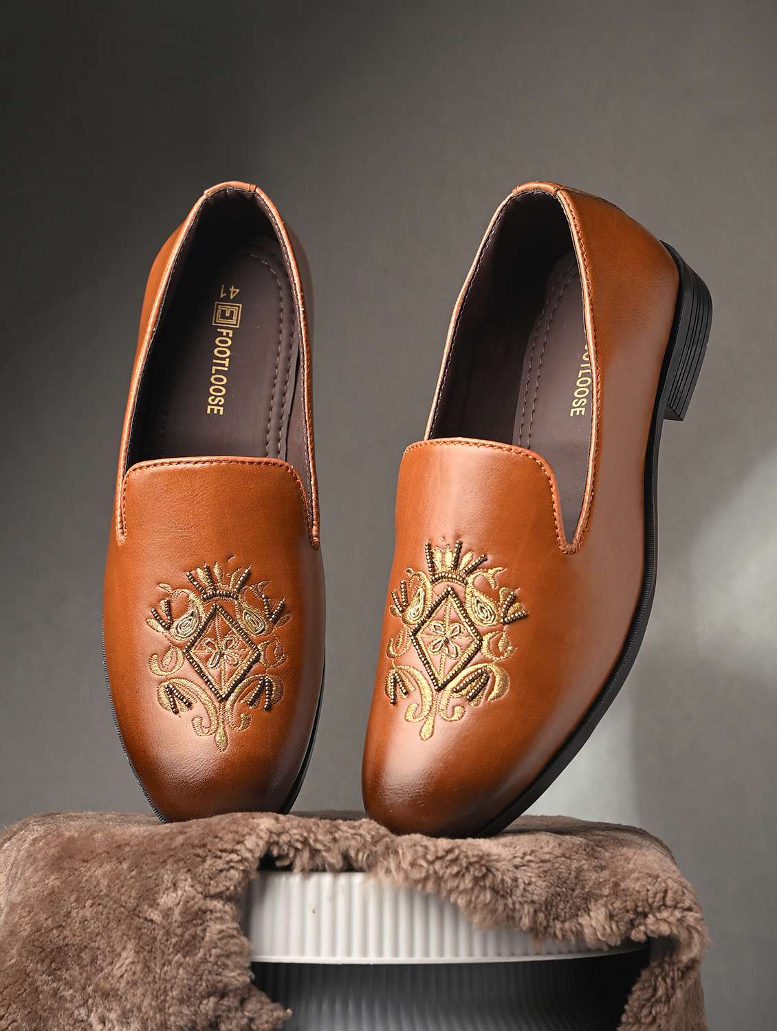 men tan slip on mojari
