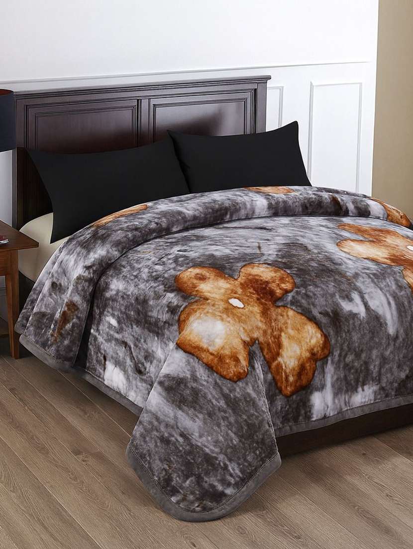 multi coloured printed winter blanket