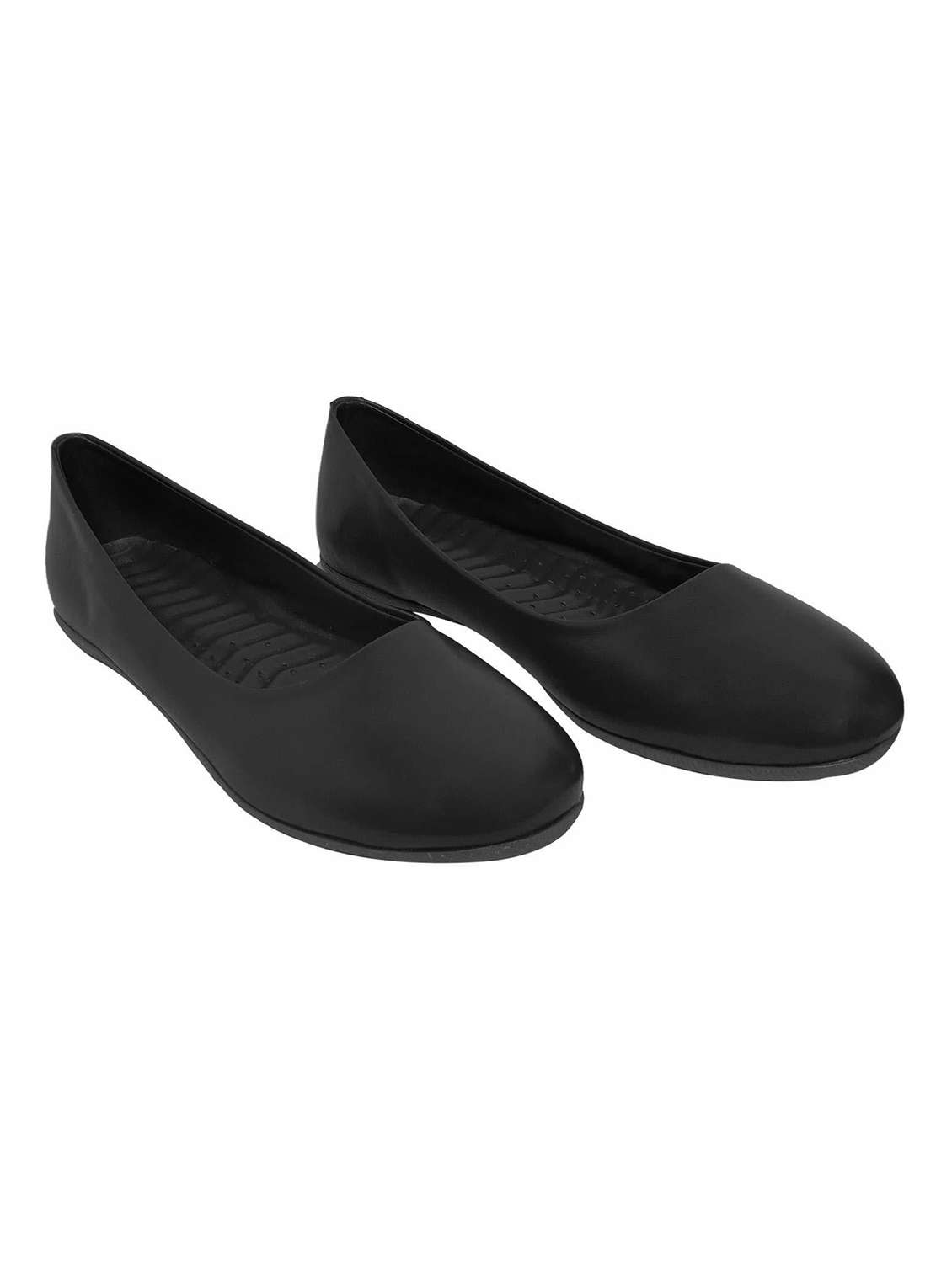 women solid slip on ballerina