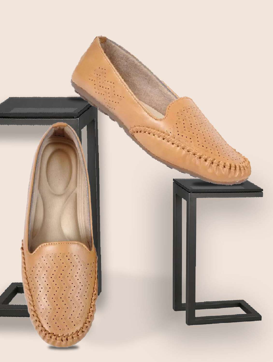 women cutwork slip on ballerina