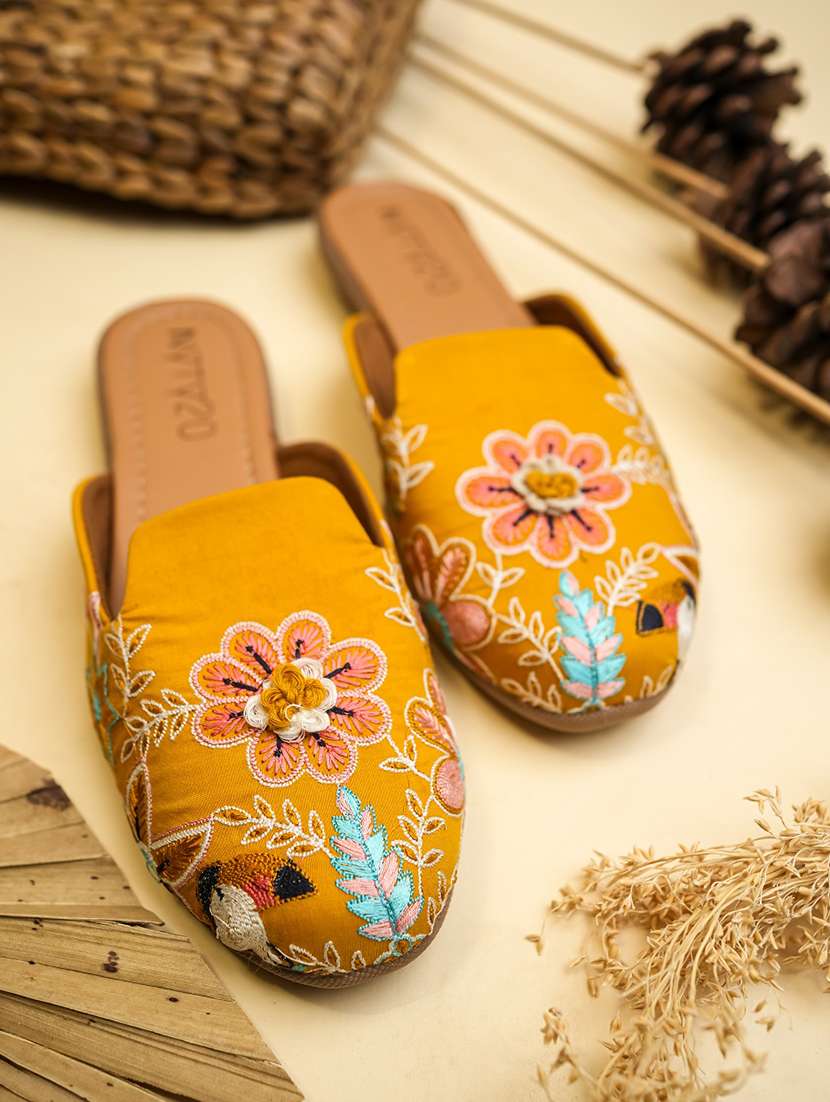 women embroidered slip on mules