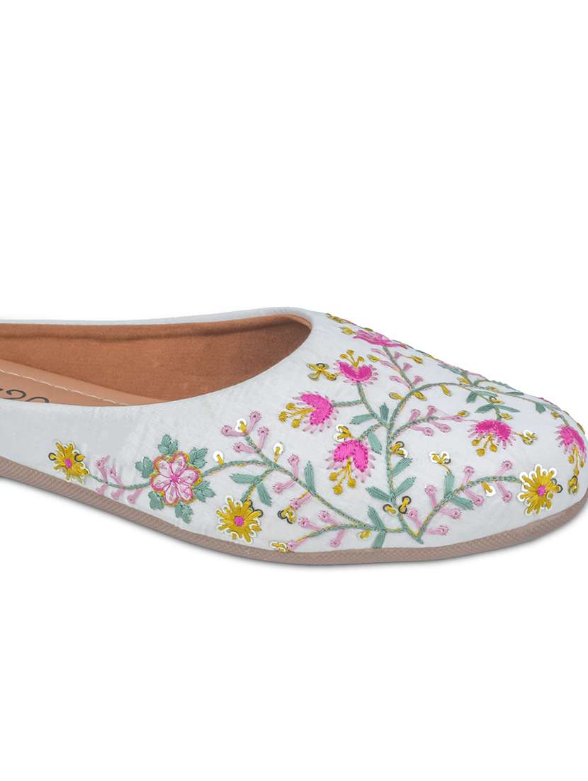 women embroidered slip on mules - 22568956 -  Standard Image - 3