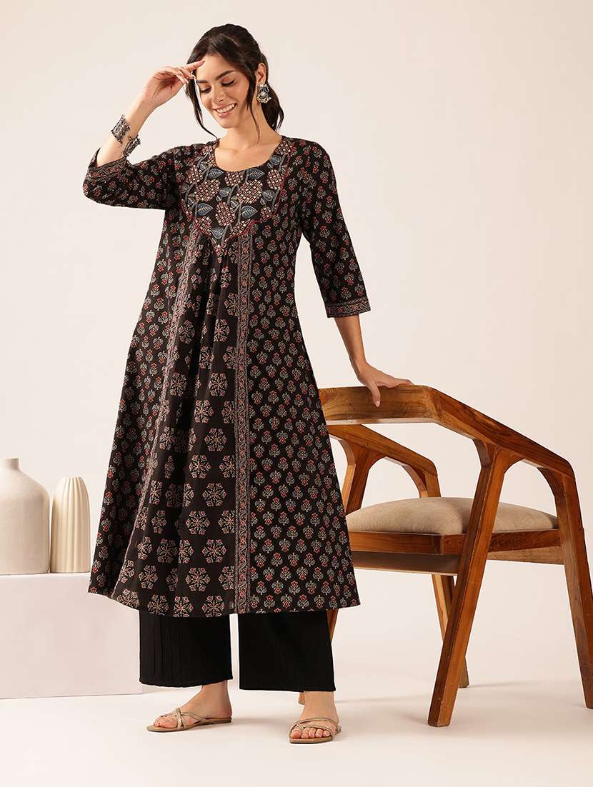 Women Printed Three Quarter Sleeves A-line Kurta - 22569510 -  Standard Image - 5