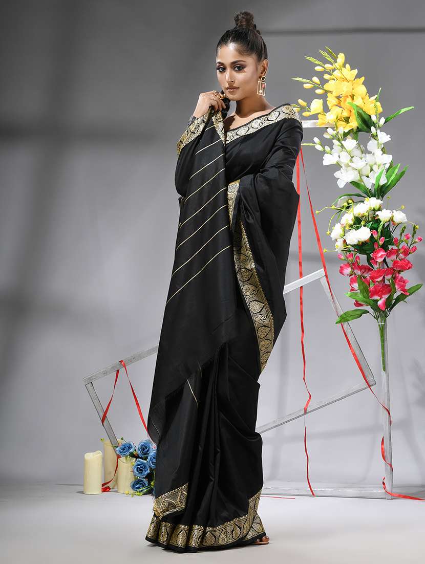 women solid with bordered saree with blouse - 22569688 -  Standard Image - 5