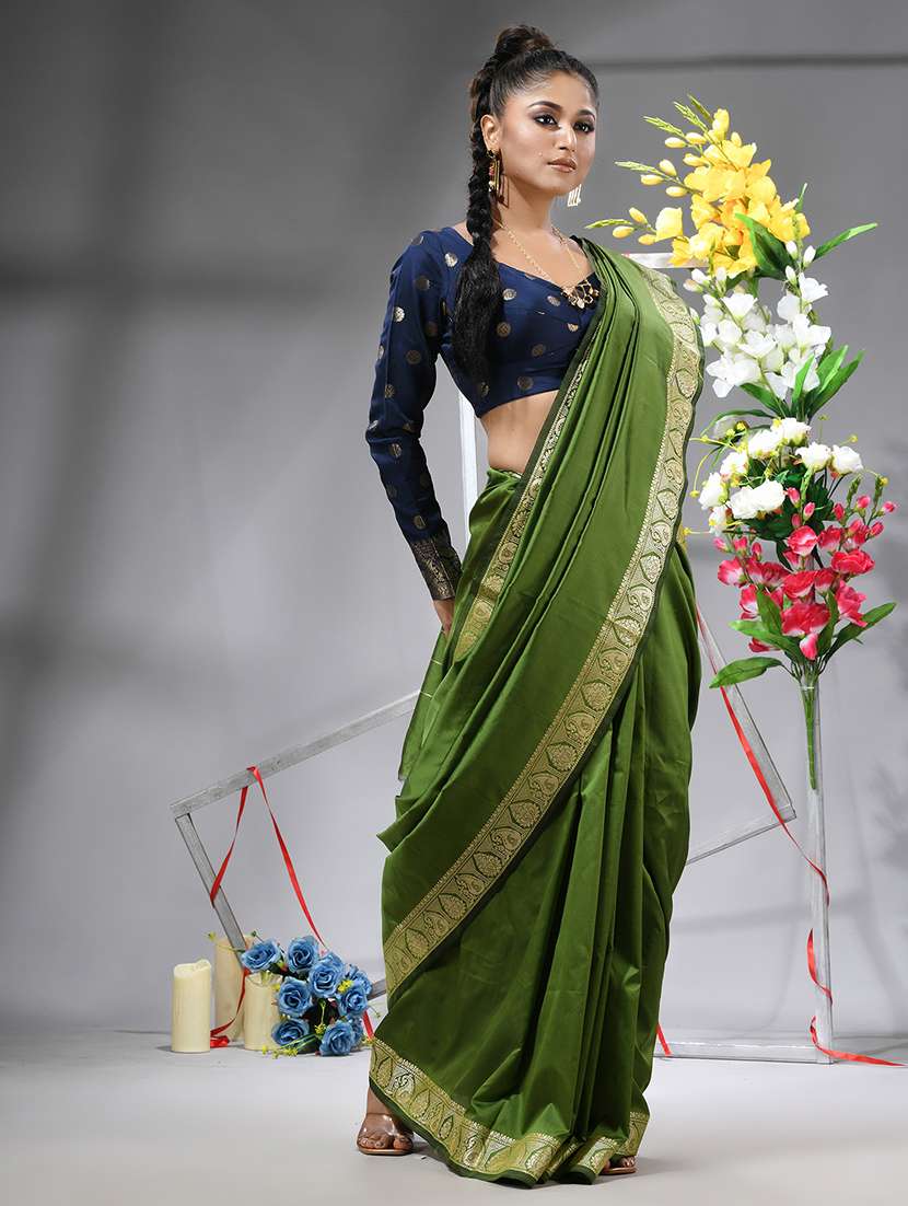 women solid with bordered saree with blouse - 22569695 -  Standard Image - 3