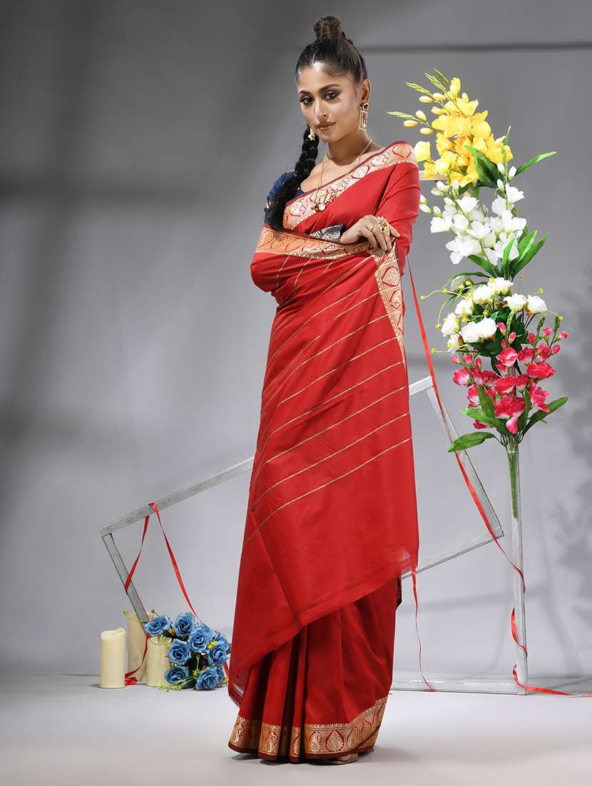 women solid with bordered saree with blouse - 22569698 -  Standard Image - 3
