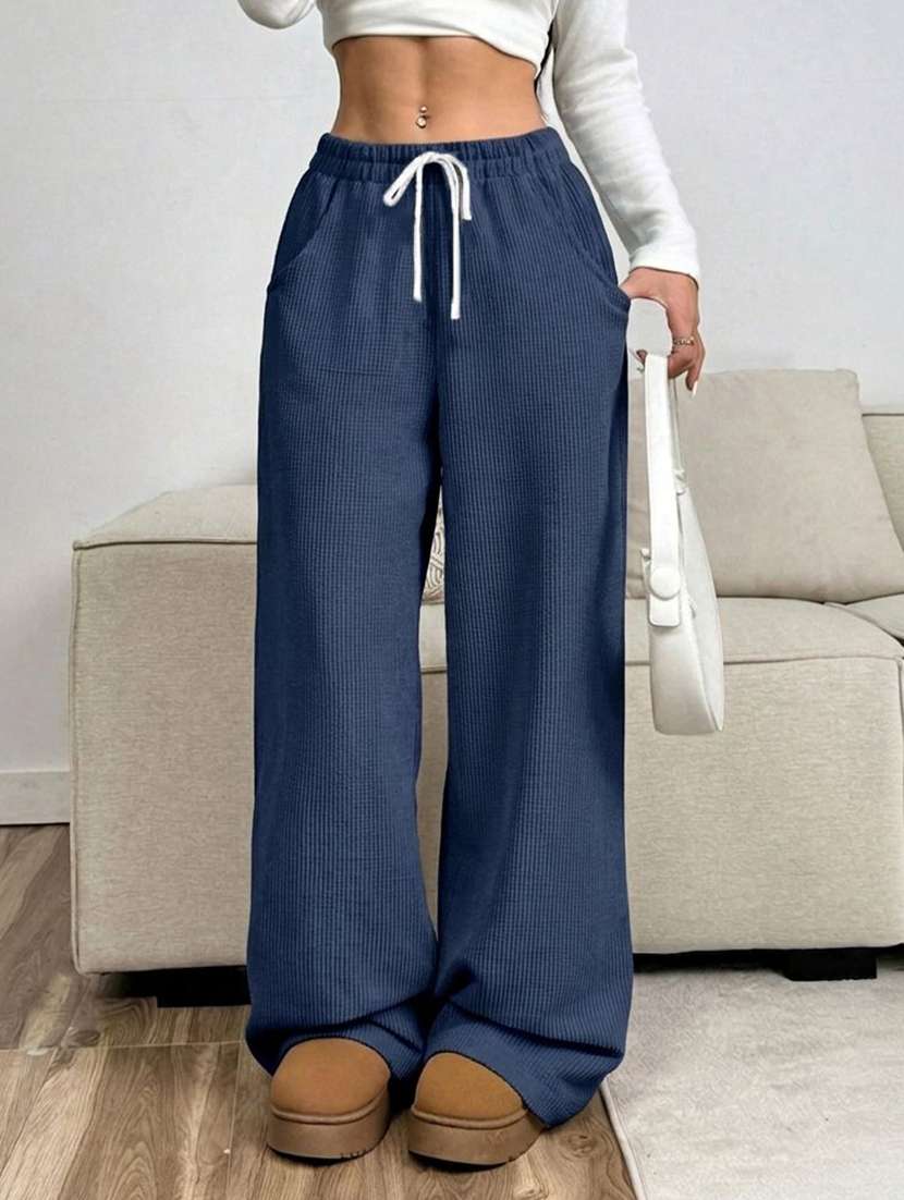 women self design mid rise wide leg trouser