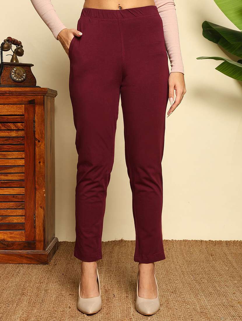 women solid mid rise tapered pant