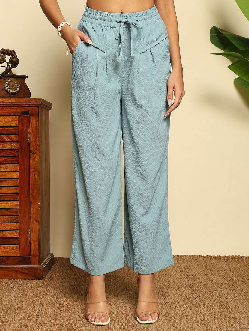 women textured mid rise wide leg trouser