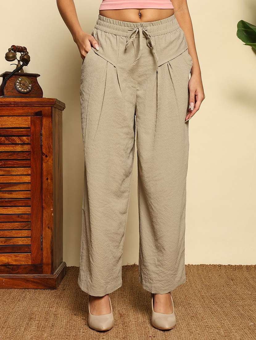women textured mid rise wide leg trouser