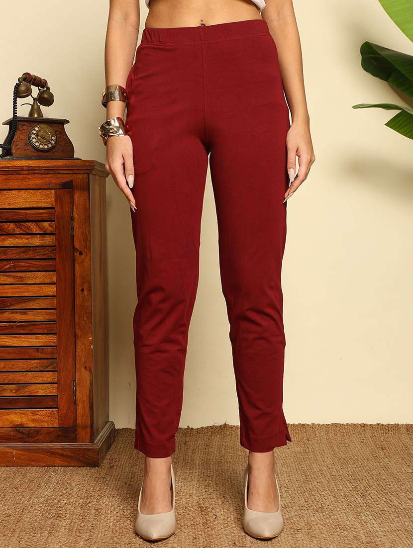 women solid mid rise tapered  pant 