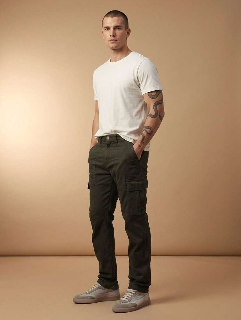 men solid mid rise regular fit cargo pant - 22570557 -  Standard Image - 3