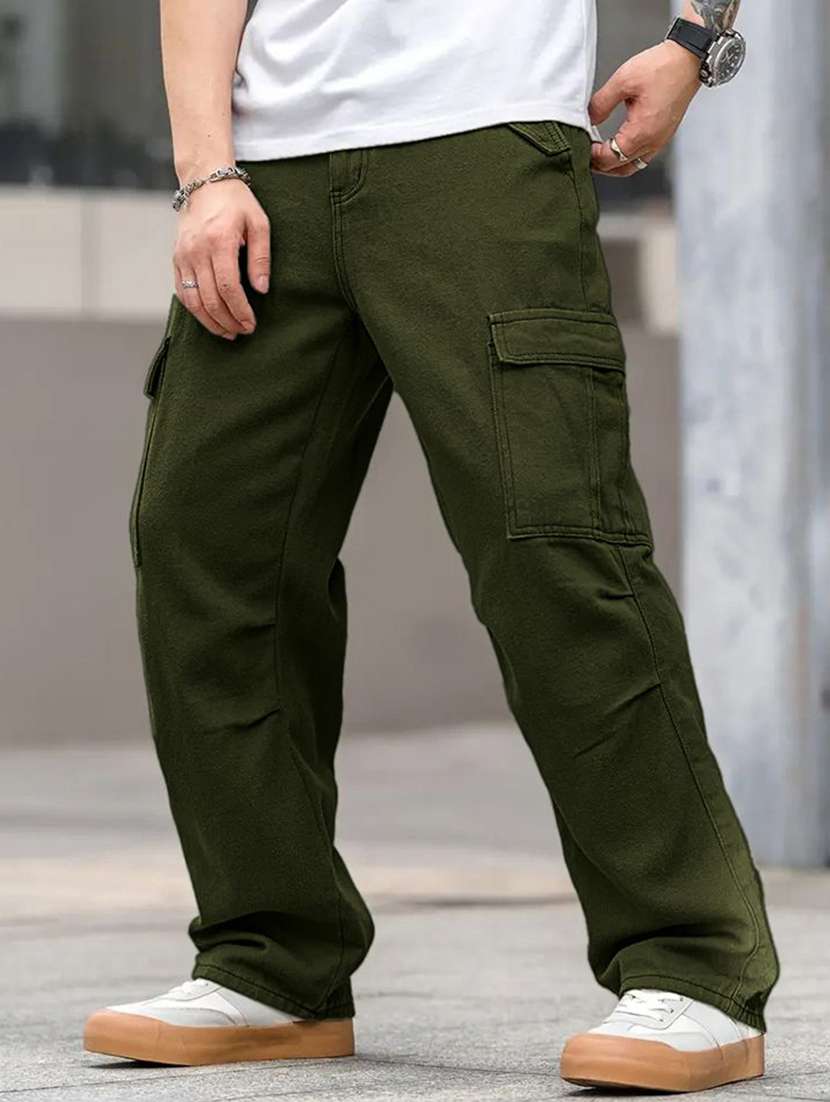 men solid mid rise relaxed fit cargo pant